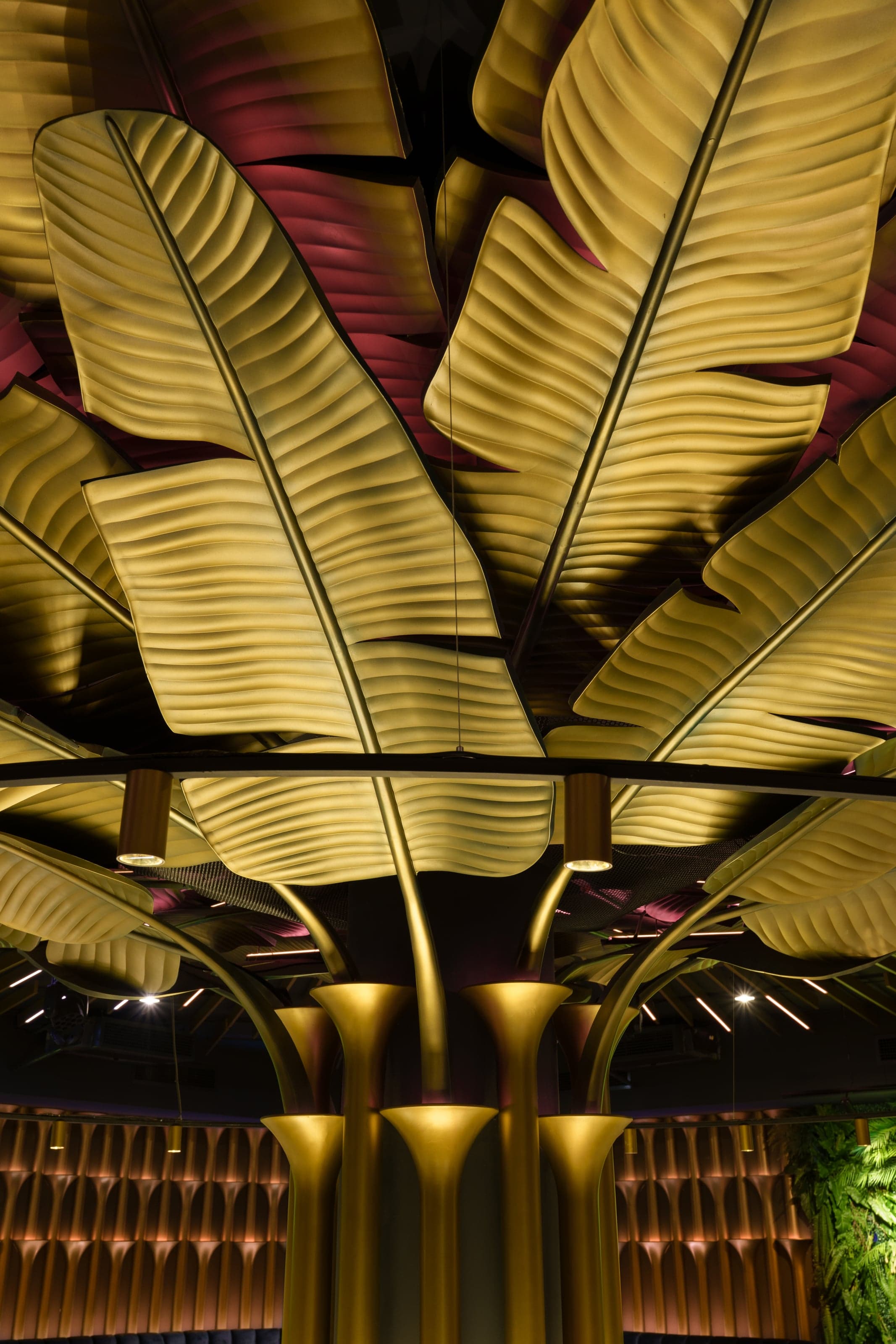 Multi-functional restaurant and lounge interior