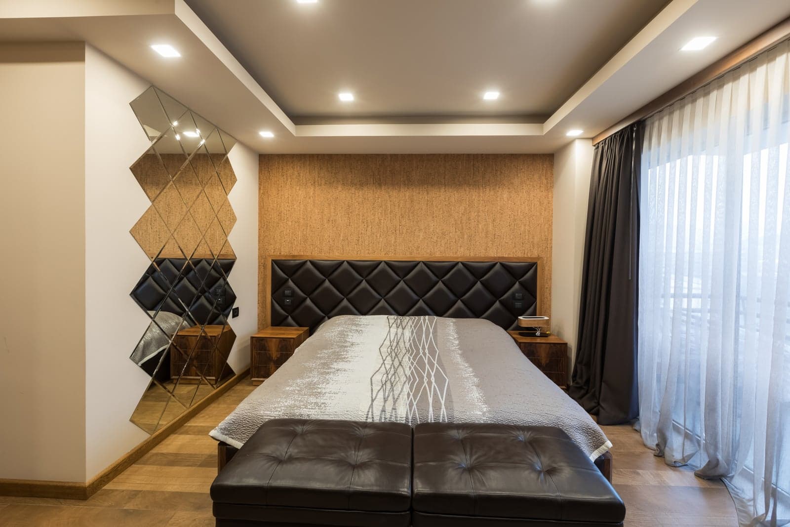 Modern residential interior by Patricia Karsyan
