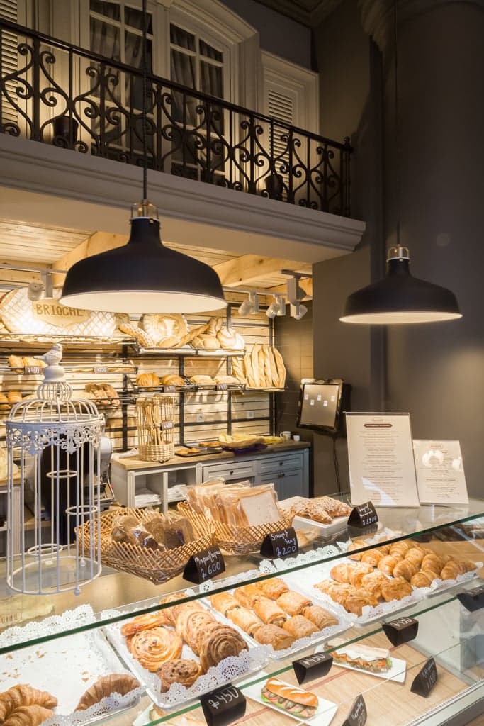 Brioche Café & Bakery designed by IMAGEMAN Studio